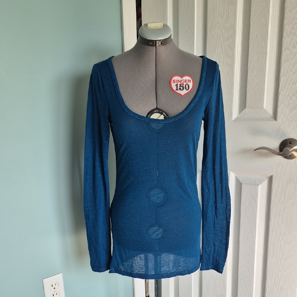 American Eagle Outfitters Teal-Blue Long Sleeve Scoop Neck Top Sheer Size Small